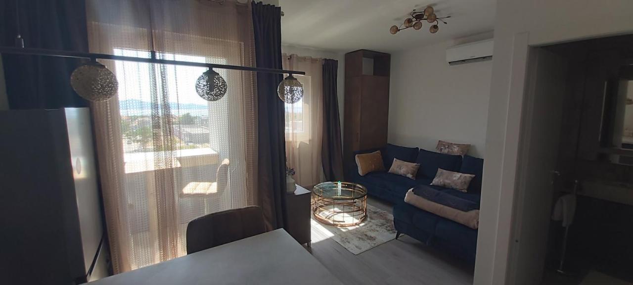 Booking Beautifull Studio Apartment Bell With Balcony And Sea View In Zadar Exterior foto